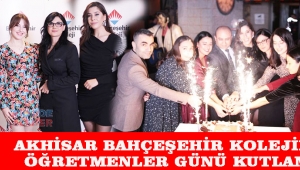 Akhisar Bahçeşehir Kolejinden Öğretmenler Günü Kutlaması 
