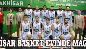 AKHİSAR BASKET EVİNDE MAĞLUP