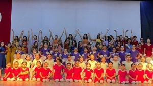 Bale kursu öğrencilerinden muhteşem yılsonu gösterisi