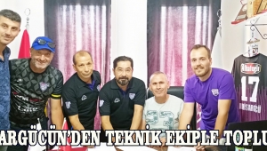Akhisargücün’den Teknik ekiple toplu imza 