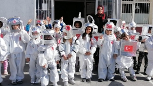 Misak-ı Milli Öğrencilerinden Atatürk Çocukları Uzayda Etkinliği