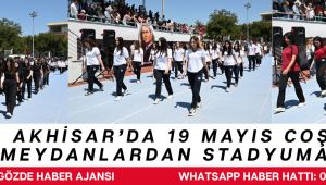 Akhisar'da 19 Mayıs Coşkusu Meydanlardan Stadyuma Taştı